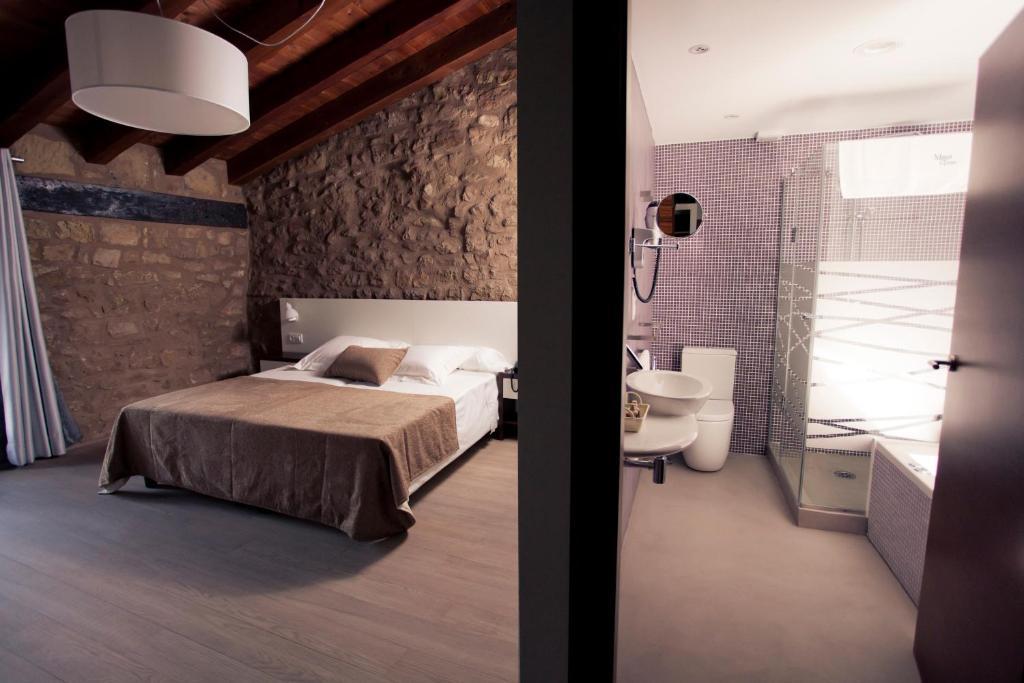 Hotel Restaurante Masia La Torre Mora de Rubielos Rom bilde