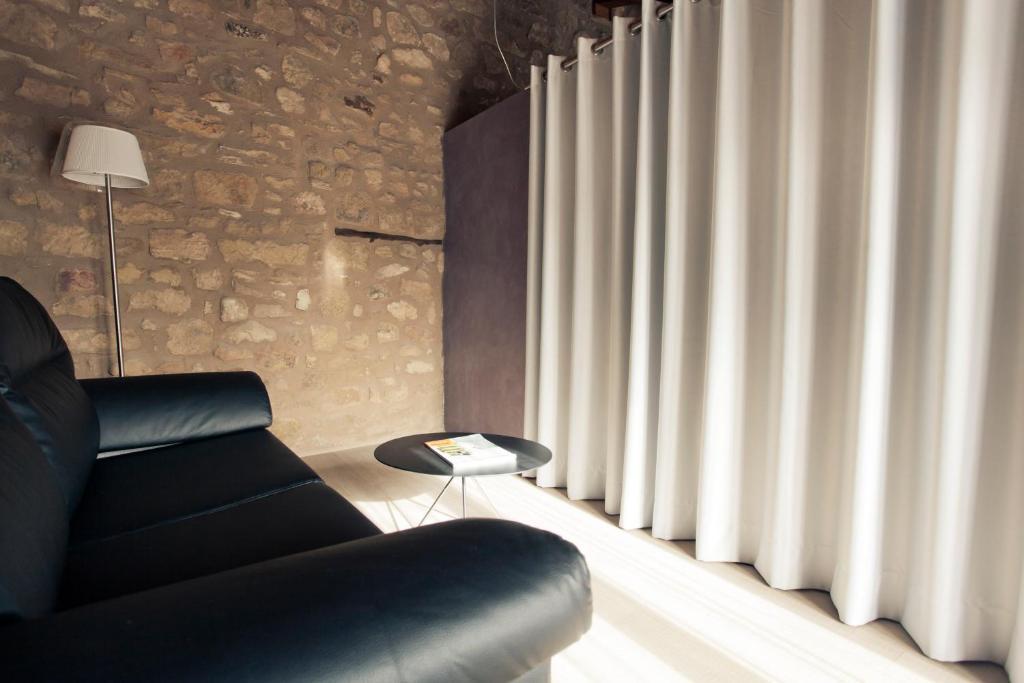 Hotel Restaurante Masia La Torre Mora de Rubielos Rom bilde